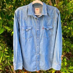 Vintage Levi's Men's Long Sleeve Pearl Snap Denim Shirt Size L